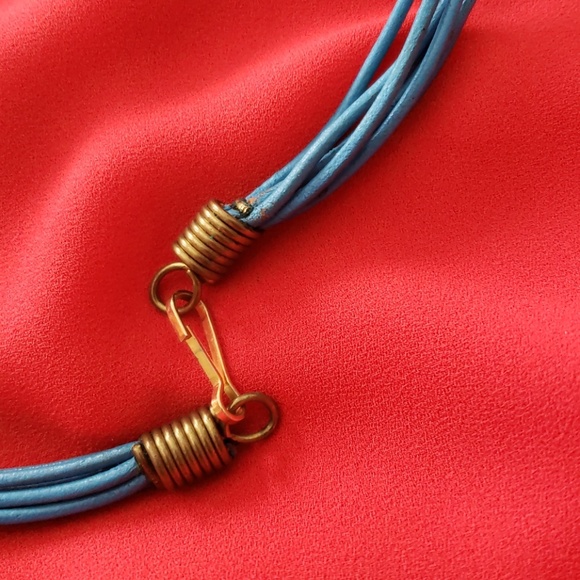 Necklace - Picture 2 of 3